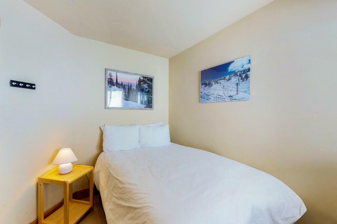 South Face B Apartment Big White Ski Resort Luaran gambar